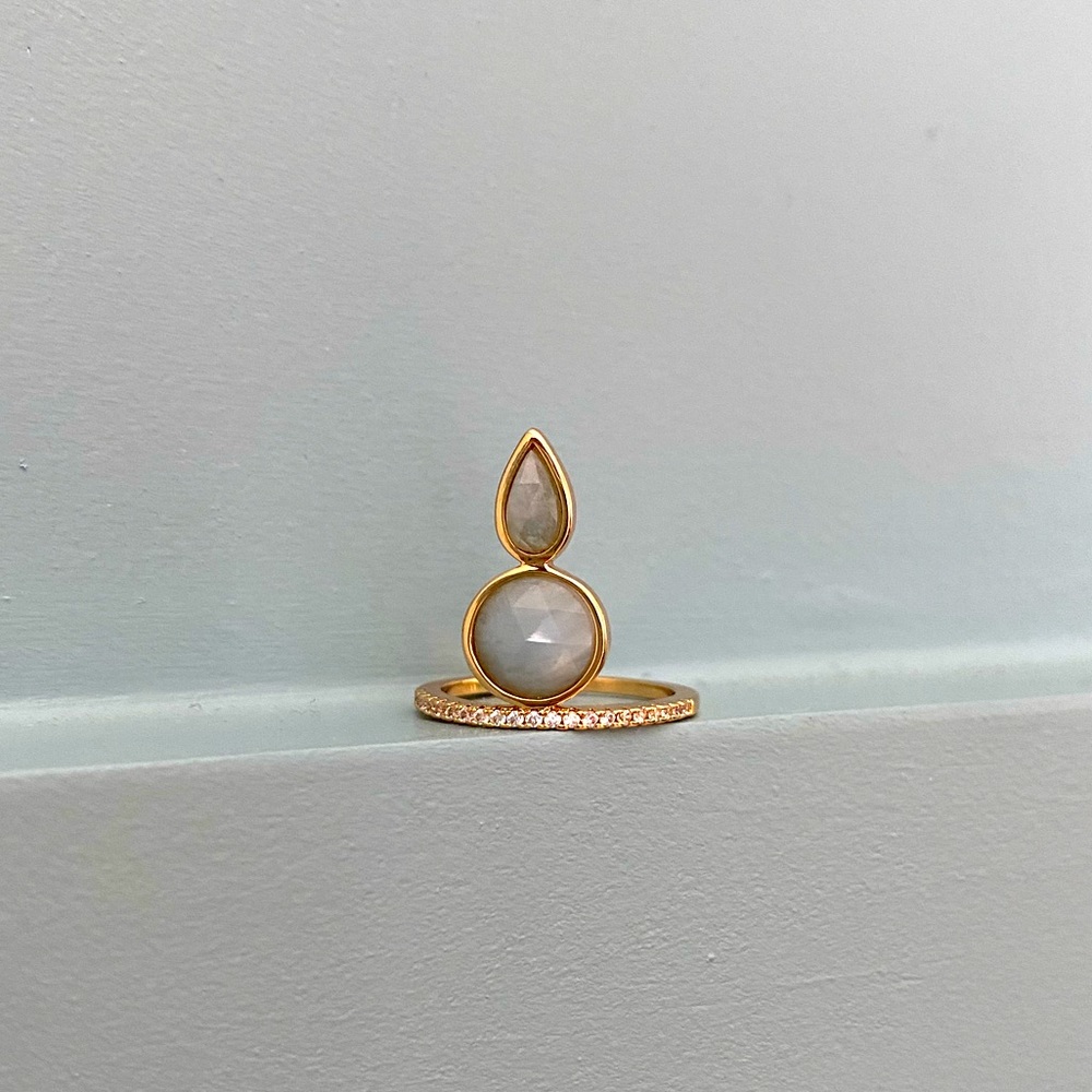 Melanie Auld Circle Tear Ring